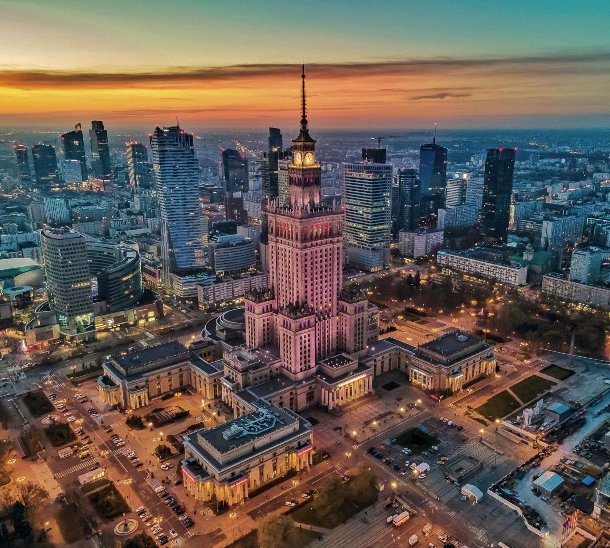 Palace 2 Wifi 600 Mbs 55'Tv Netflix Hbo 2Xmetro Appletv Warsaw Ngoại thất bức ảnh